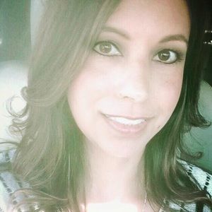 Meet your Posher, Teresa